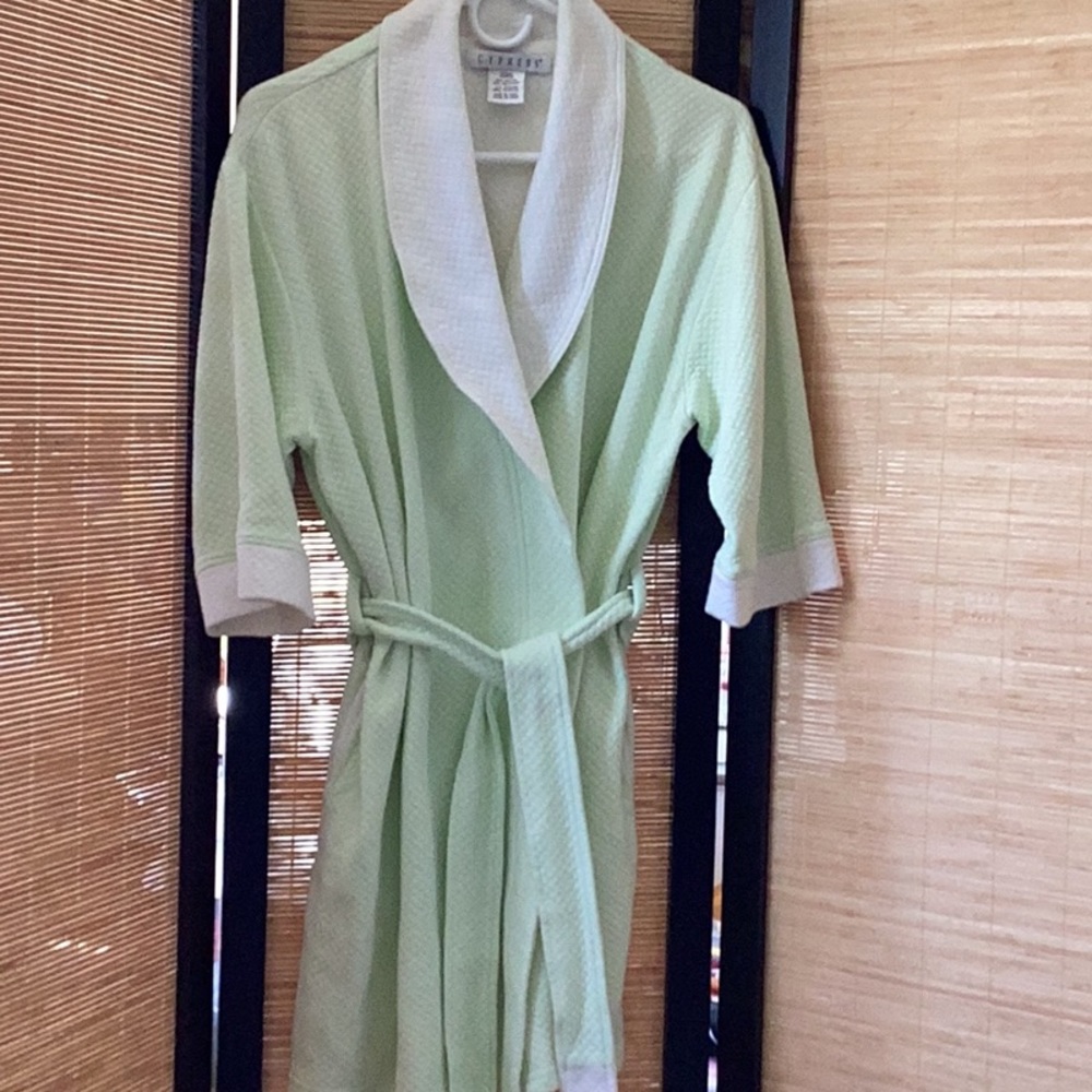 💗 Vintage short bathrobe Sz M wrap style robe kimono mint green cotton EUC
